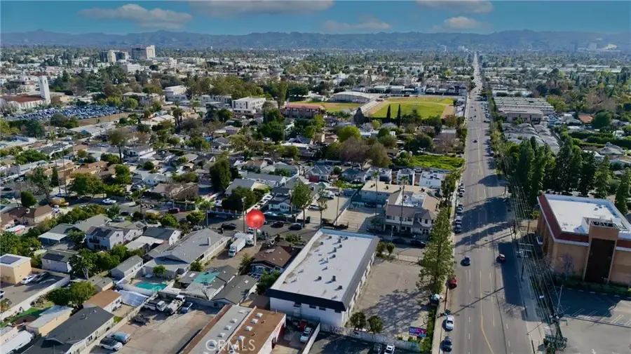 14841 Archwood, Van Nuys, CA 91405 - Image #3