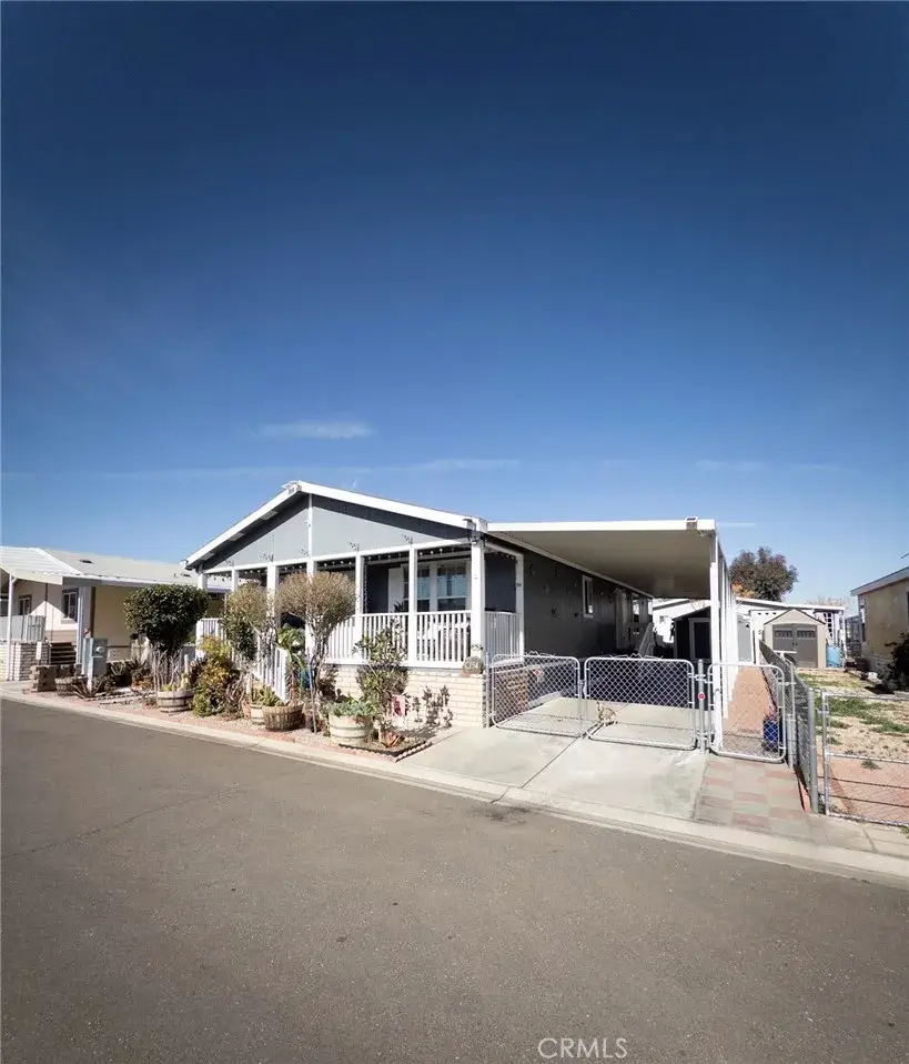 20843 Waalew Rd., Apple Valley, CA 92307 - #3