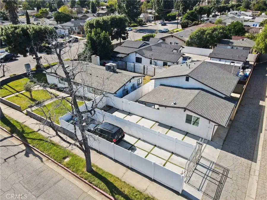15801-15803 Chatsworth, Granada Hills, CA 91344 - #2