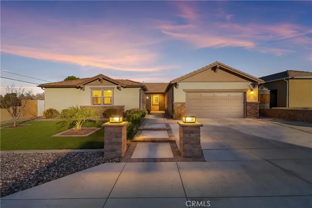 41742 Wayladn Court, Lancaster, CA 93536 - Image #1