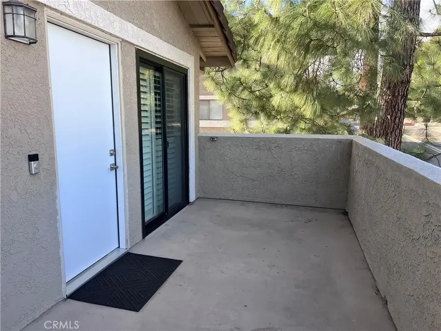 1631 Charterwood Court, Thousand Oaks, CA 91362 - Image #2