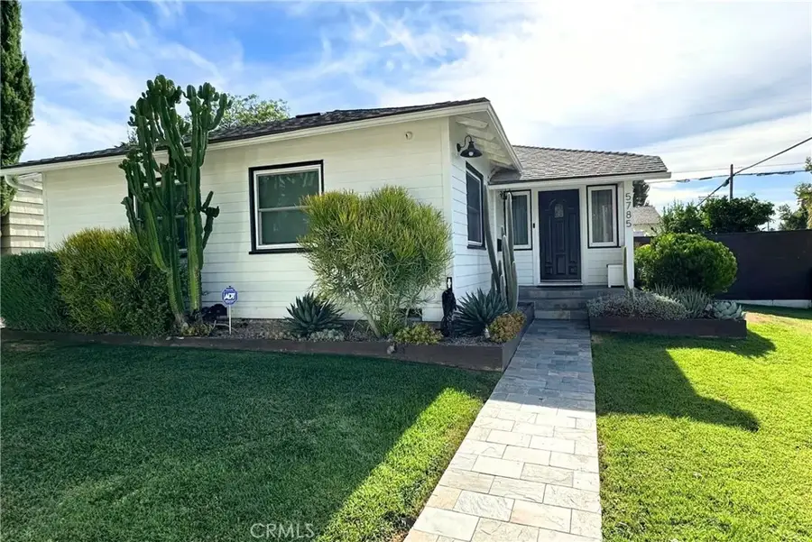 5785 Bertrand, Encino, CA 91316 - Image #2
