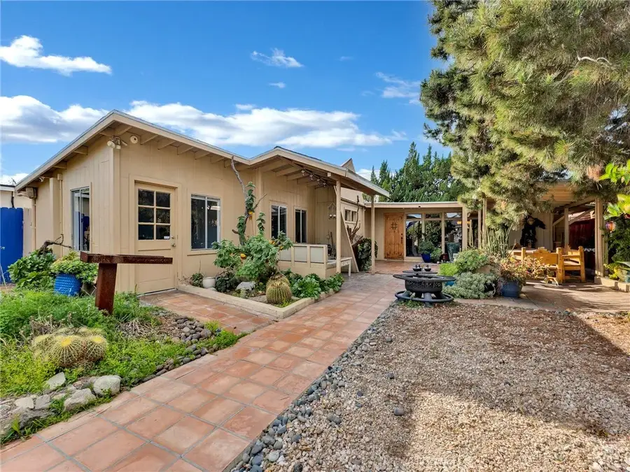 6033 Fulcher, North Hollywood, CA 91606 - #3