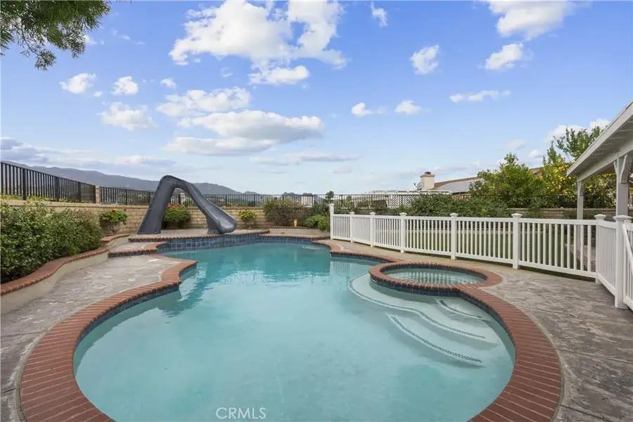 25459 Cariz Drive, Valencia, CA 91355 - #2