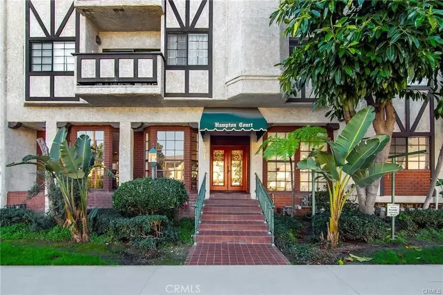 17914 Magnolia Boulevard #127, Encino, CA 91316 - #2
