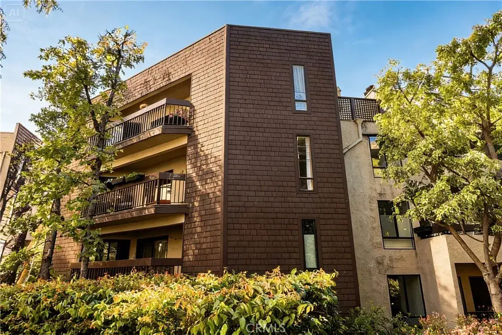 950 N Kings #245, West Hollywood, CA 90069 - #1