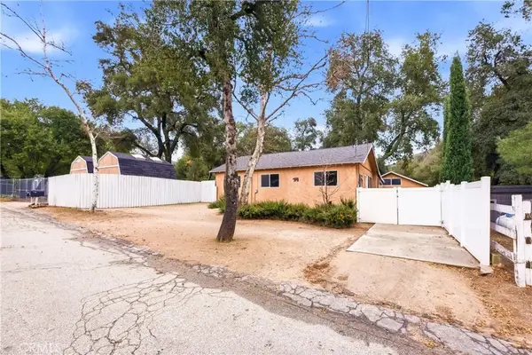 39608 Calle Cascada, Green Valley, CA 91390