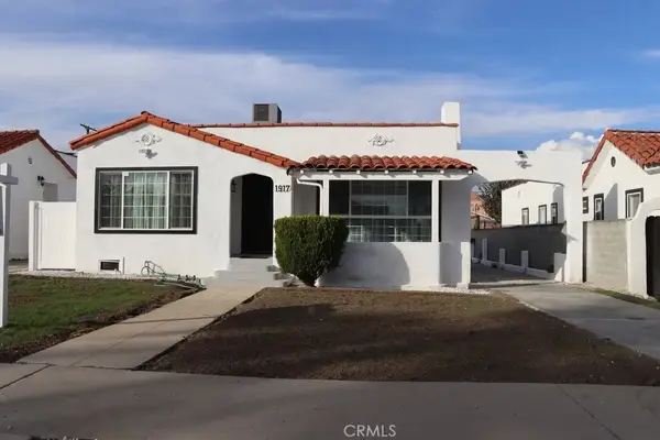 1917 W 74th, Los Angeles, CA 90047