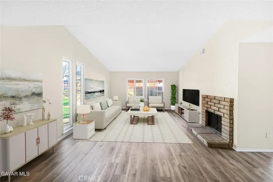 521 W Avenue J14, Lancaster, CA 93534 - #2