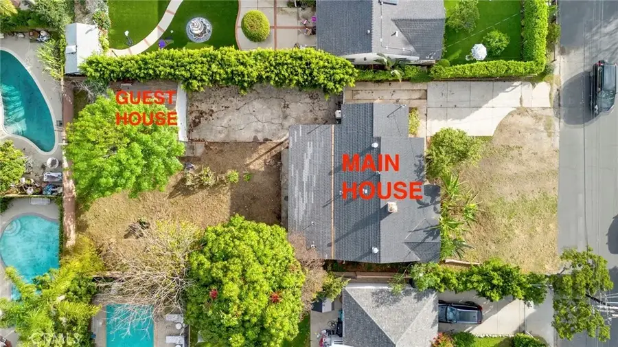 6912 Cedros Avenue, Van Nuys, CA 91405 - #2