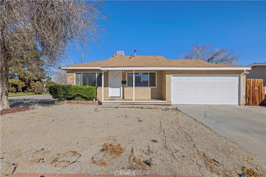 621 W Avenue H12, Lancaster, CA 93534 - #1