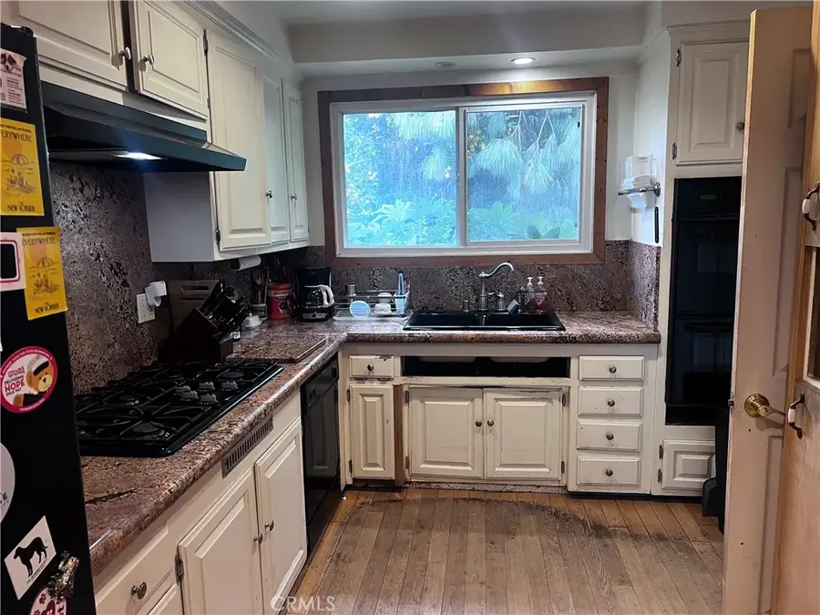 17945 Tulsa Street, Granada Hills, CA 91344 - #2