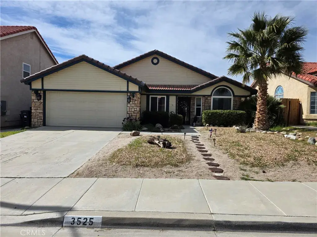 3525 Fernwood, Rosamond, CA 93560 - #1