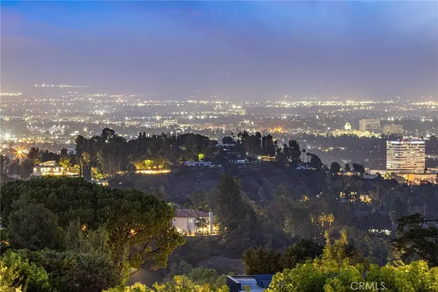 16244 Dorilee Lane, Encino, CA 91436 - #2