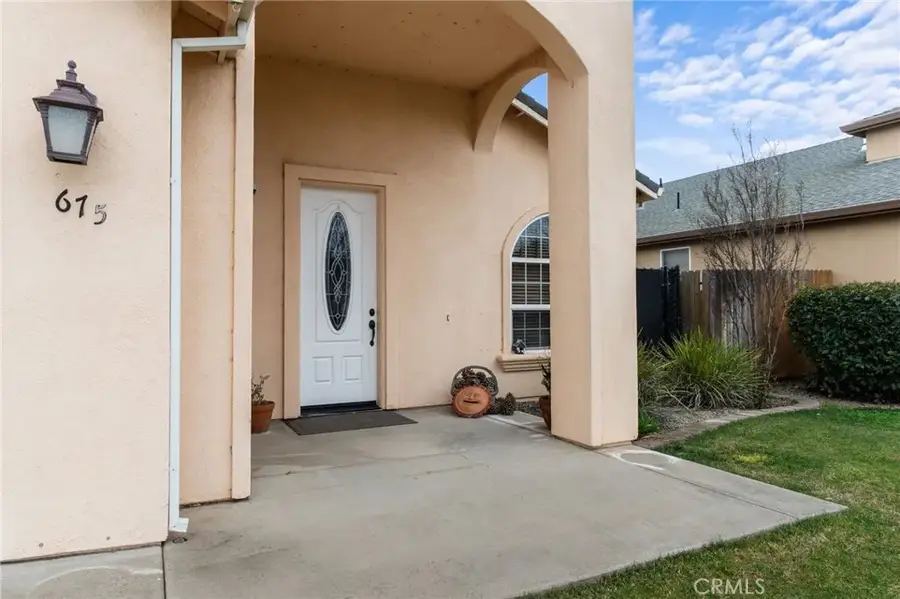 675 Larie, Red Bluff, CA 96080 - #3
