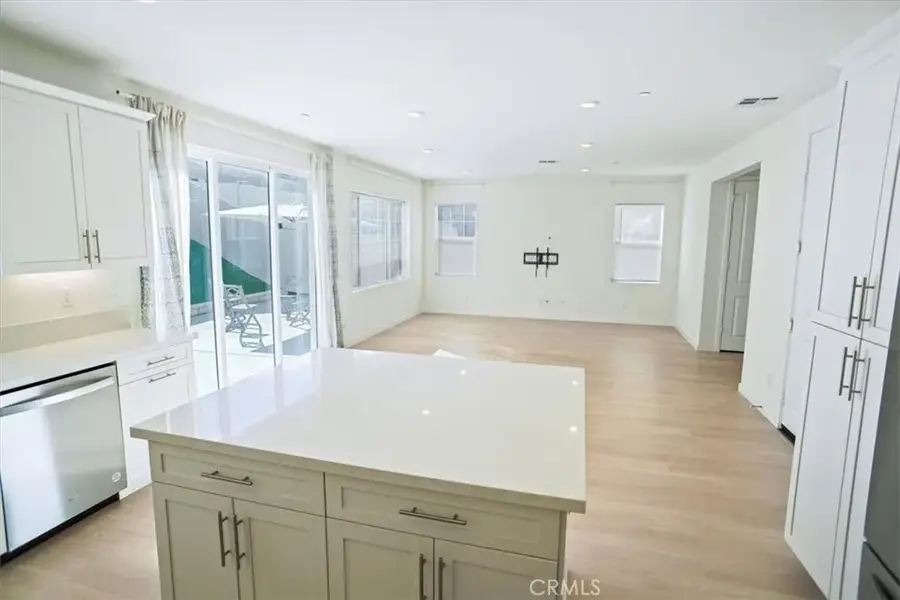 23744 Orange Blossom Drive, Newhall, CA 91321 - #3