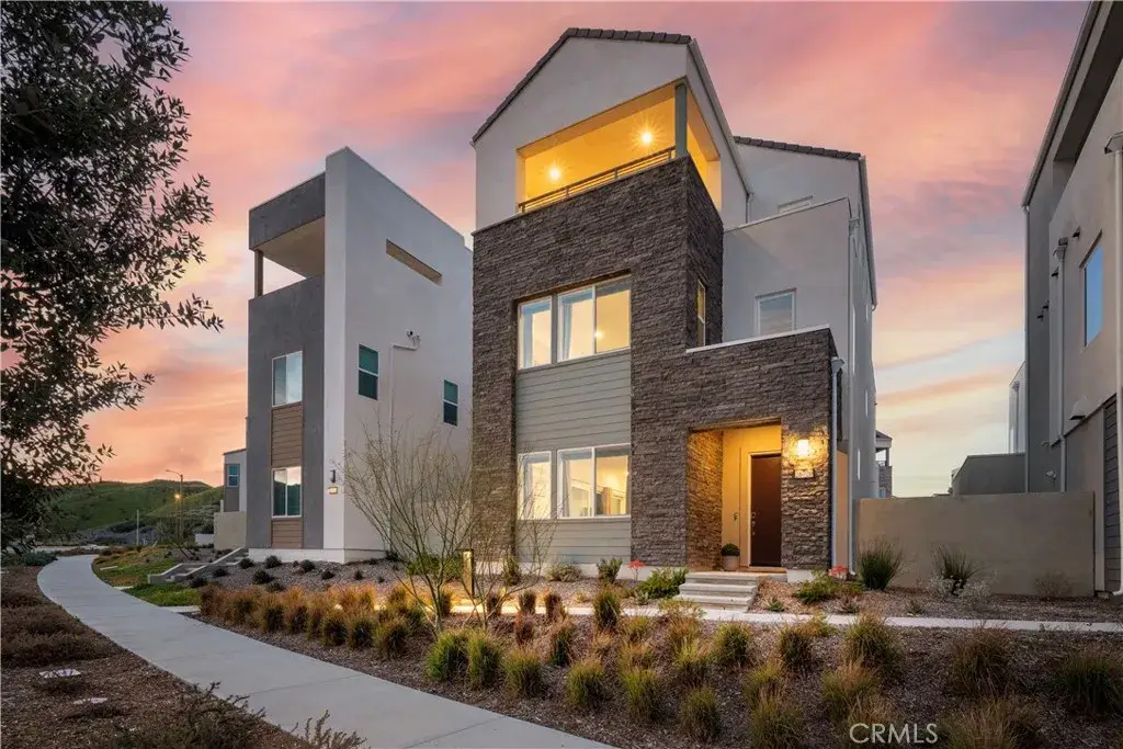 26720 Afton Lane, Valencia, CA 91381 - #1