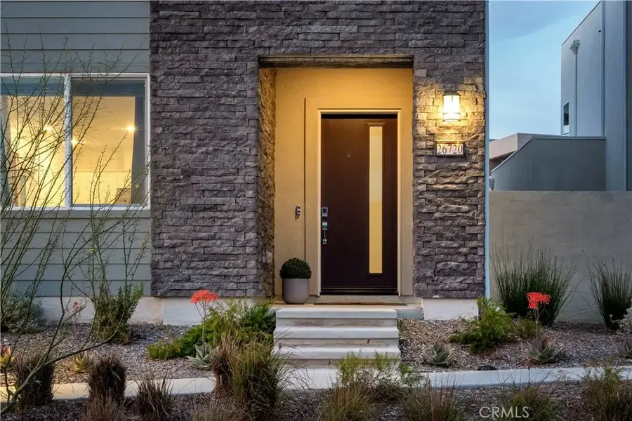 26720 Afton Lane, Valencia, CA 91381 - #2