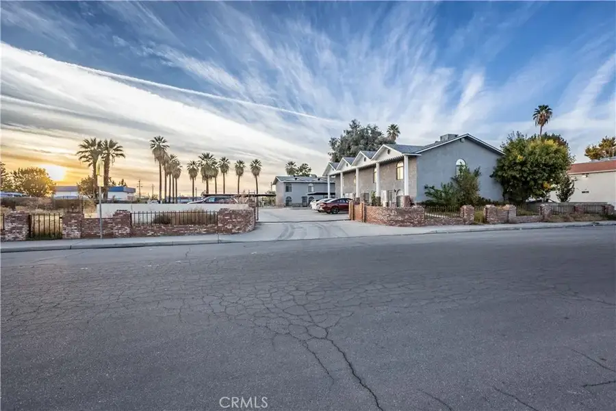 4023 O Street, Bakersfield, CA 93301 - #2