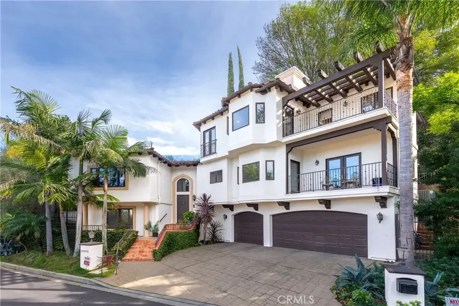 13470 Rand Drive, Sherman Oaks, CA 91423 - #2