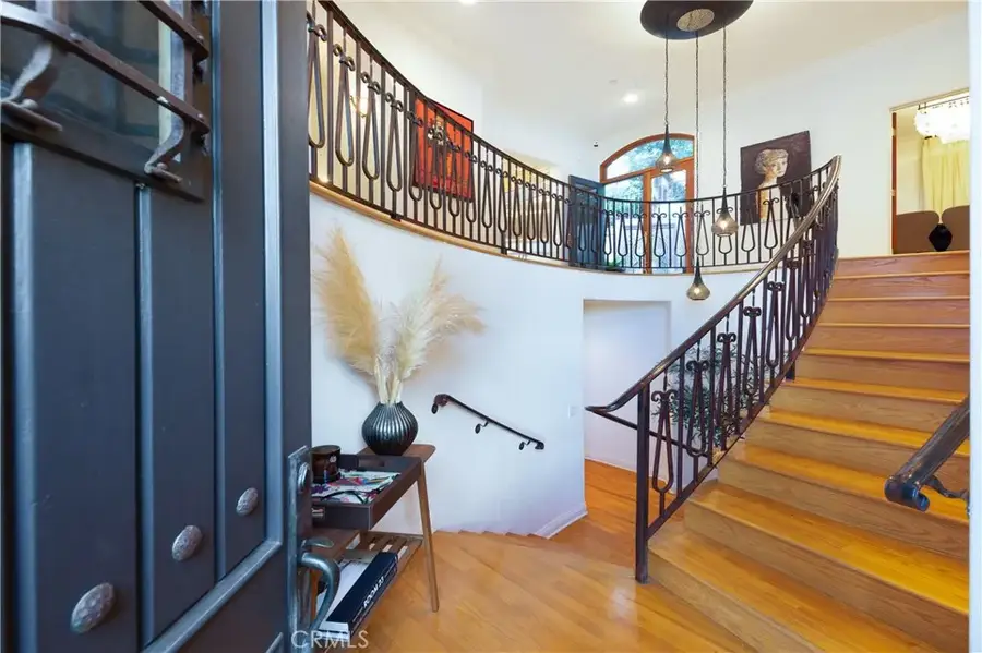 13470 Rand Drive, Sherman Oaks, CA 91423 - #3