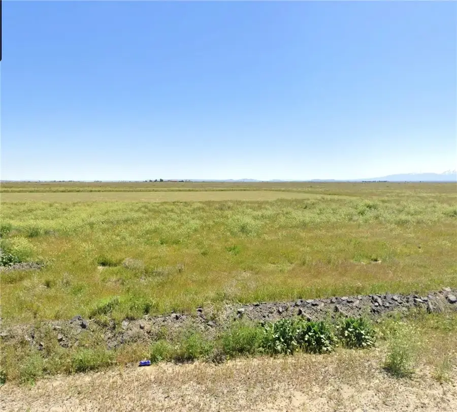 70 W Avenue B-4, Lancaster, CA 93536 - #3