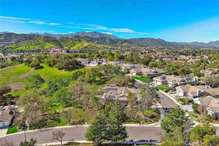 491 Twin Oaks Court, Thousand Oaks, CA 91362 - #3