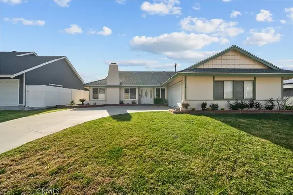 27939 Honeycomb, Saugus, CA 91350