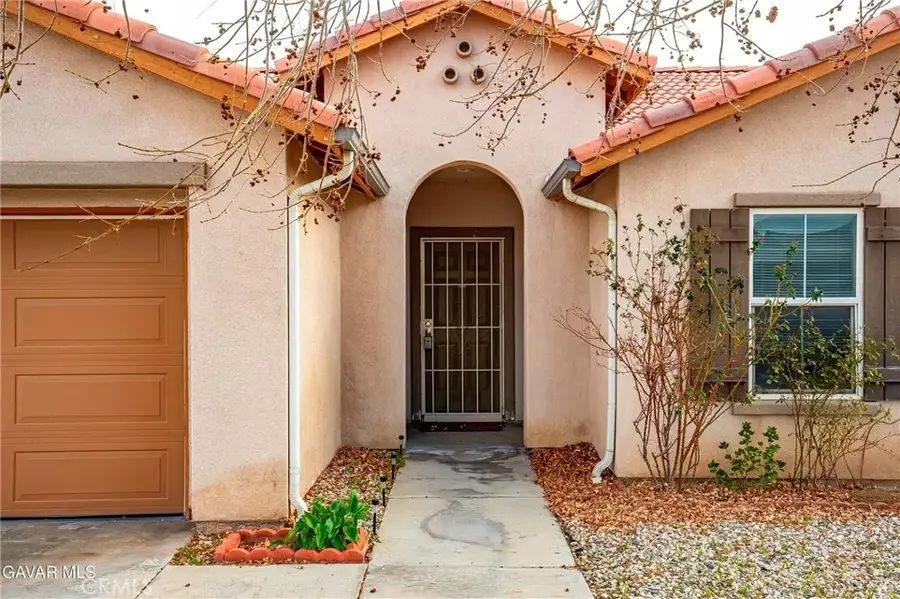 45257 Date, Lancaster, CA 93534 - #2