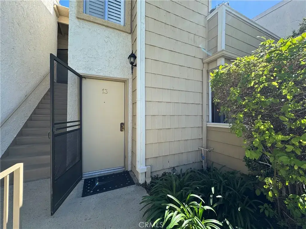 18408 Hatteras #13, Tarzana, CA 91356 - #1