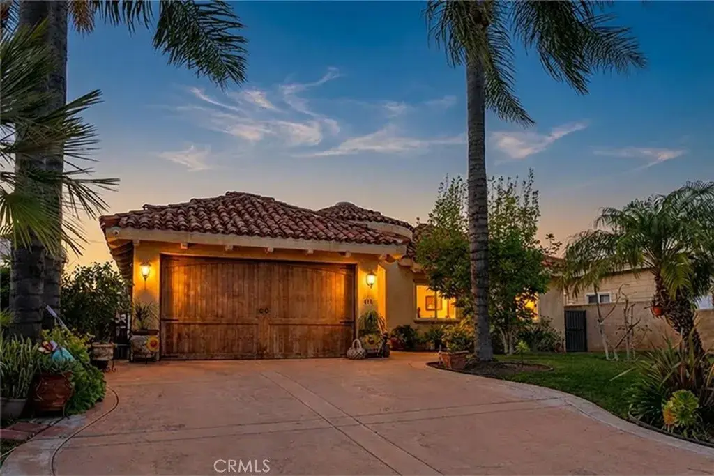 655 N Meyer Street, San Fernando, CA 91340 - #1