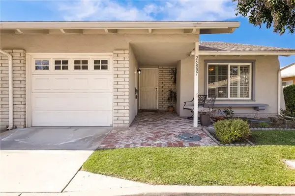26807 Circle Of The Oaks, Newhall, CA 91321