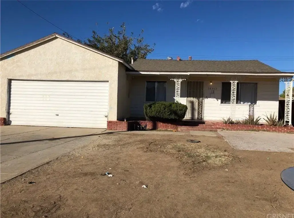 38363 Rosemarie, Palmdale, CA 93550 - #1
