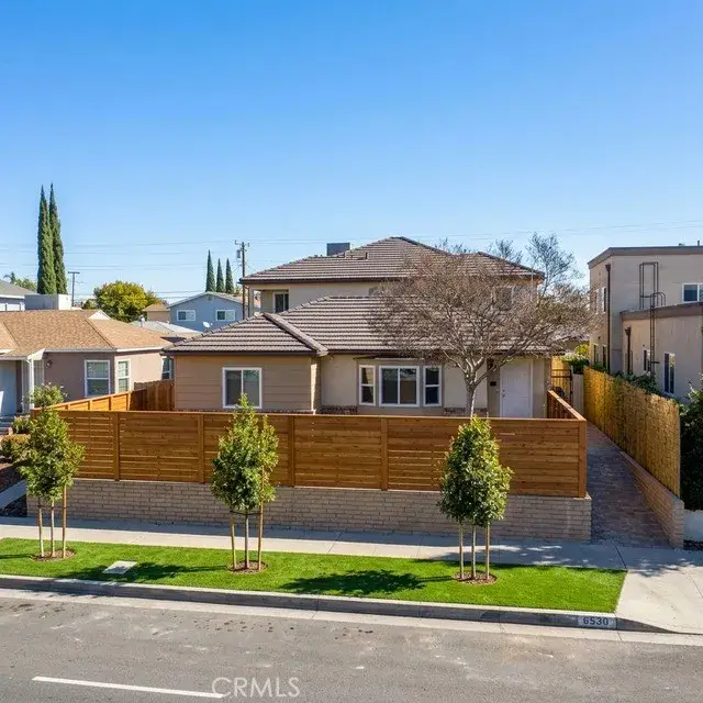 6550 Balboa, Van Nuys, CA 91406 - #1