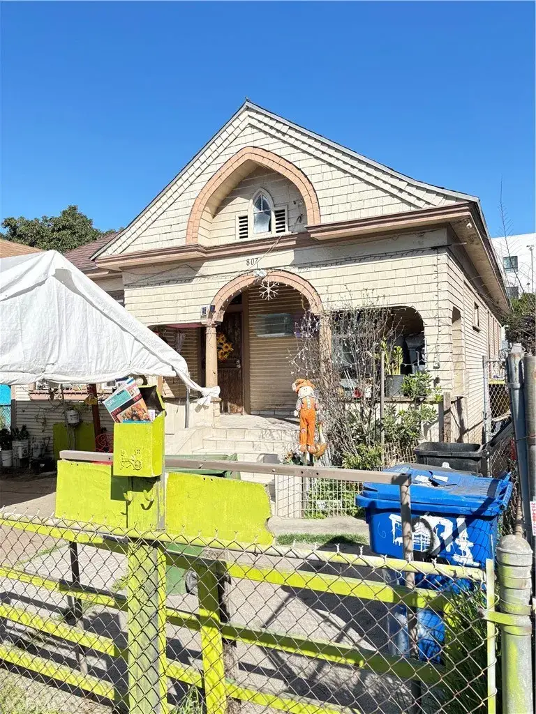 807 E 20th, Los Angeles, CA 90011 - #2