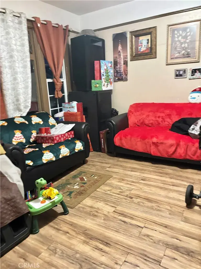 807 E 20th, Los Angeles, CA 90011 - #3