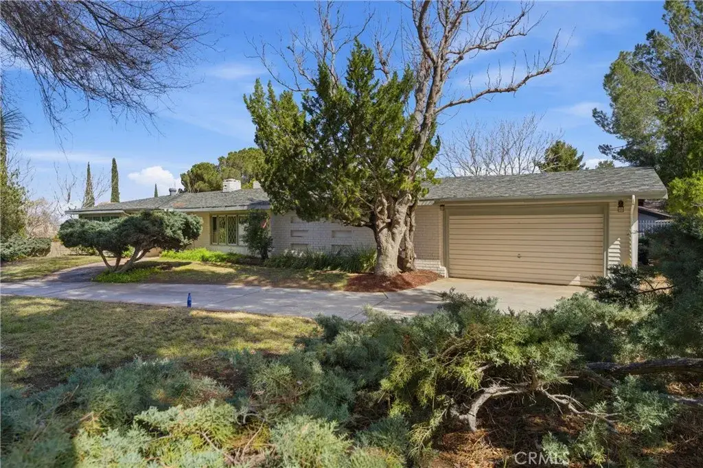 7229 Columbia, Lancaster, CA 93536 - #1