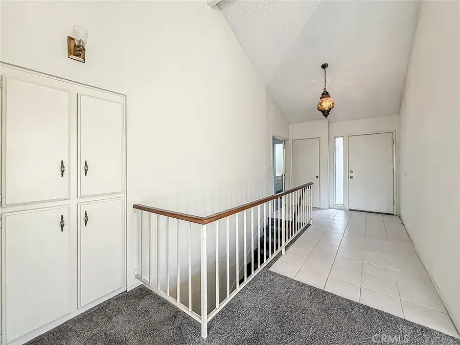 230 Via Del Caballo, Oak Park, CA 91377 - #3