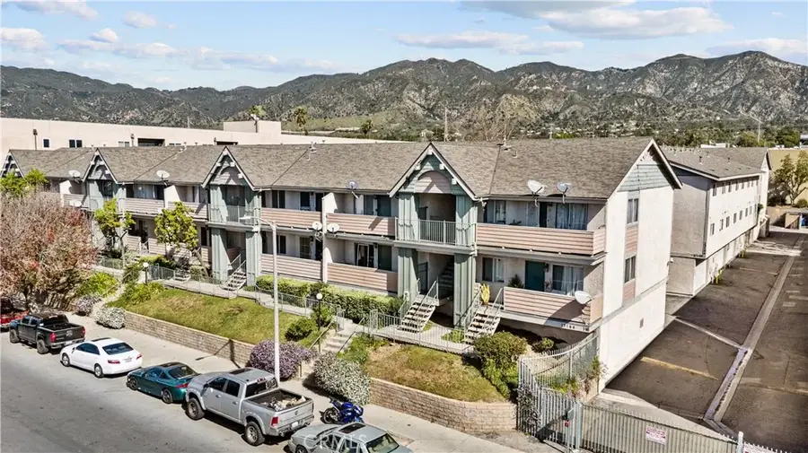 13144 Bromont, Sylmar, CA 91342 - #2