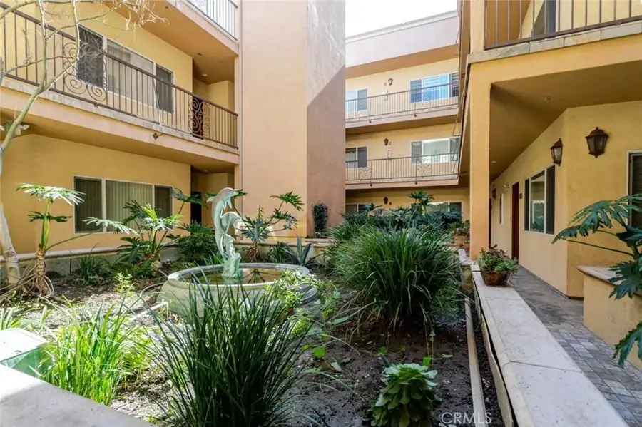 626 E Orange Grove Avenue #204, Burbank, CA 91501 - #3