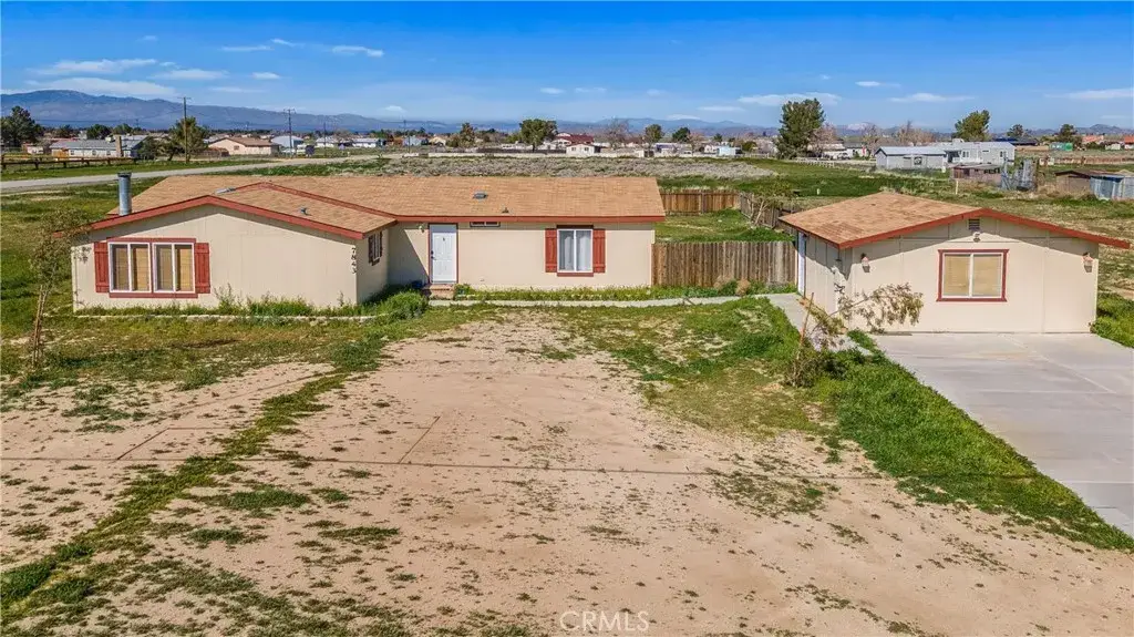 7843 W Avenue F, Lancaster, CA 93536 - #1