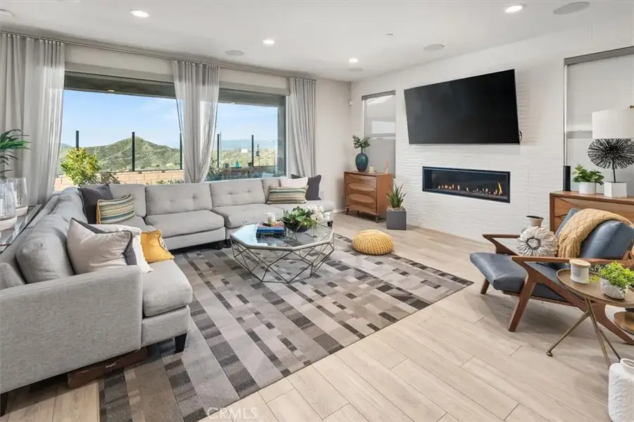 18262 Astro Court, Saugus, CA 91350 - #3