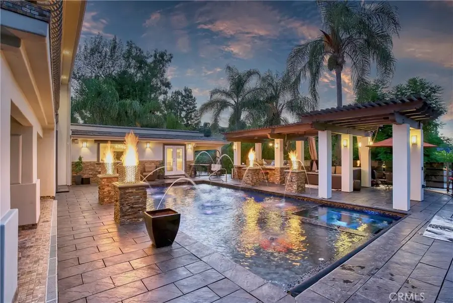 4760 Corbin Avenue, Tarzana, CA 91356 - #2