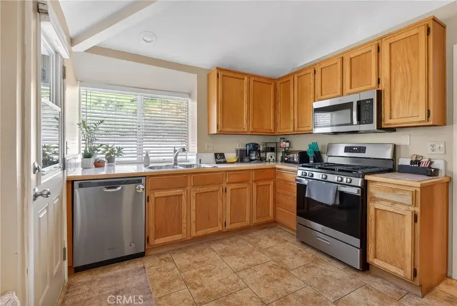 22921 Banyan #265, Saugus, CA 91390 - #3