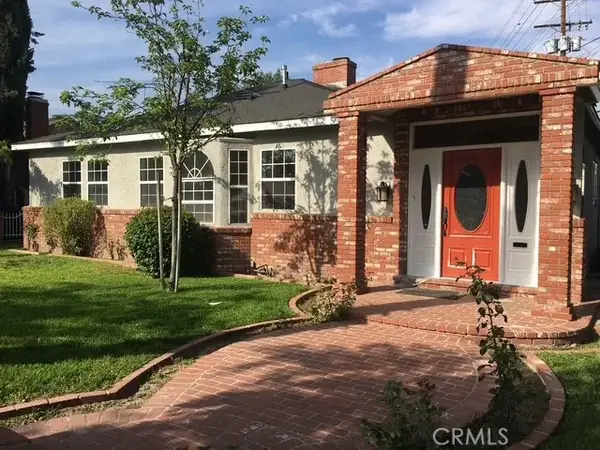 124 N Naomi, Burbank, CA 91505