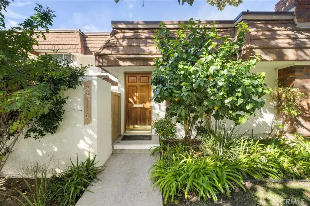 22158 James Alan Circle, Chatsworth, CA 91311 - #1