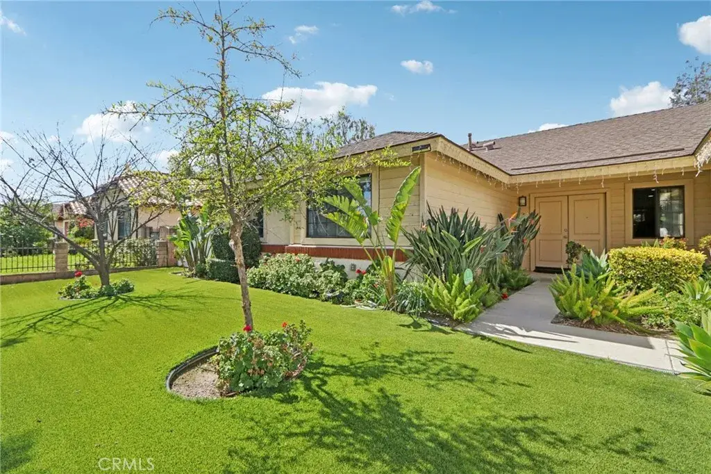 7815 Vassar, Canoga Park, CA 91304 - #1