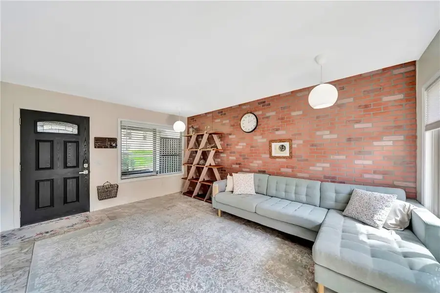 27416 Rondell Street, Agoura Hills, CA 91301 - #3