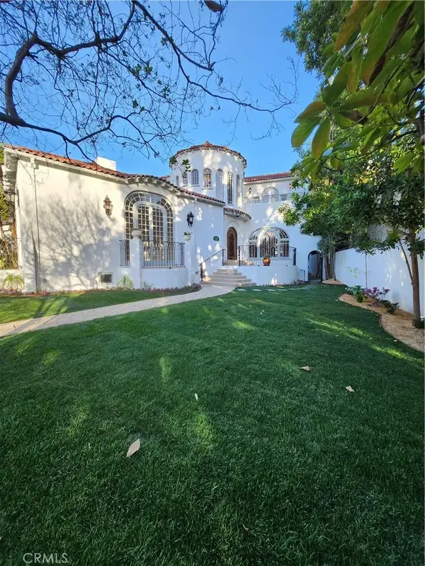 2232 N New Hampshire Street, Los Feliz, CA 90027