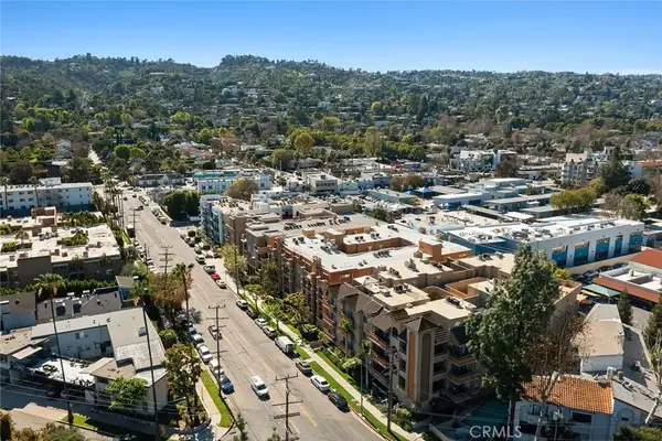 4301 Fulton Avenue #205, Sherman Oaks, CA 91423